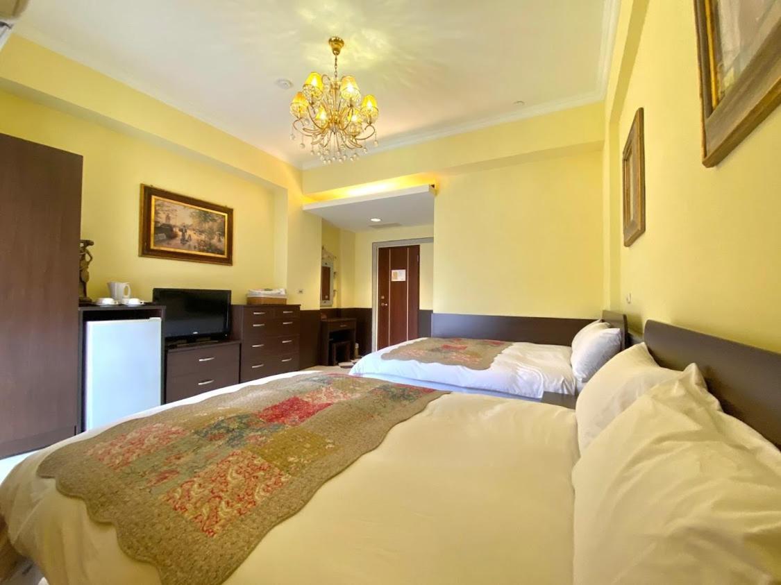 Ho Feng Private Hotel 電梯自助民宿 Ji'an Exterior photo